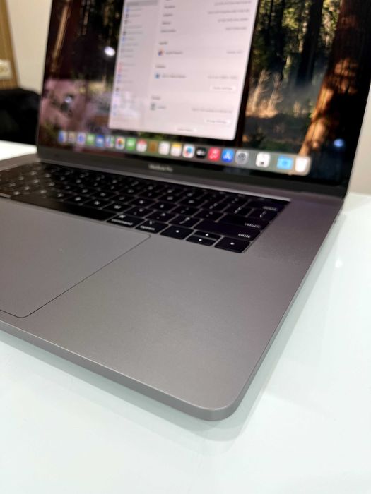 Macbook Pro 15 de 2019 i9 32GB RAM 500GB SSD, Garantia