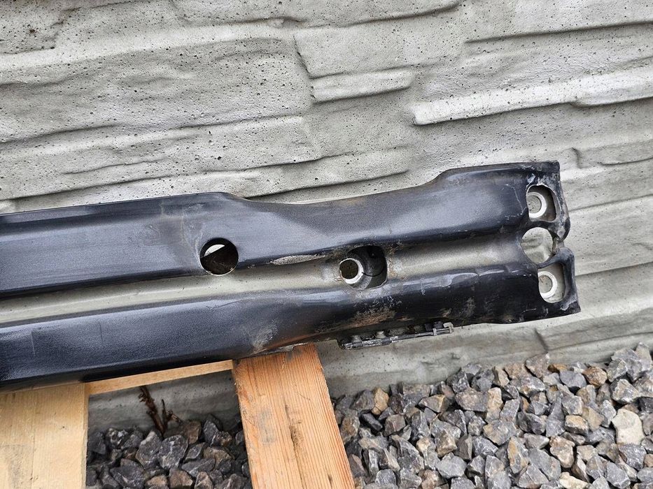 Belka zderzaka przód volvo V40 2012--2019 /452-46/ 3127.6334