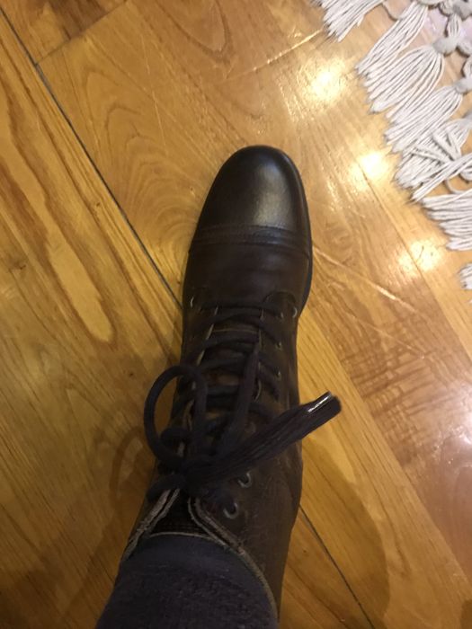 Vendo botas aldo como novas em pele