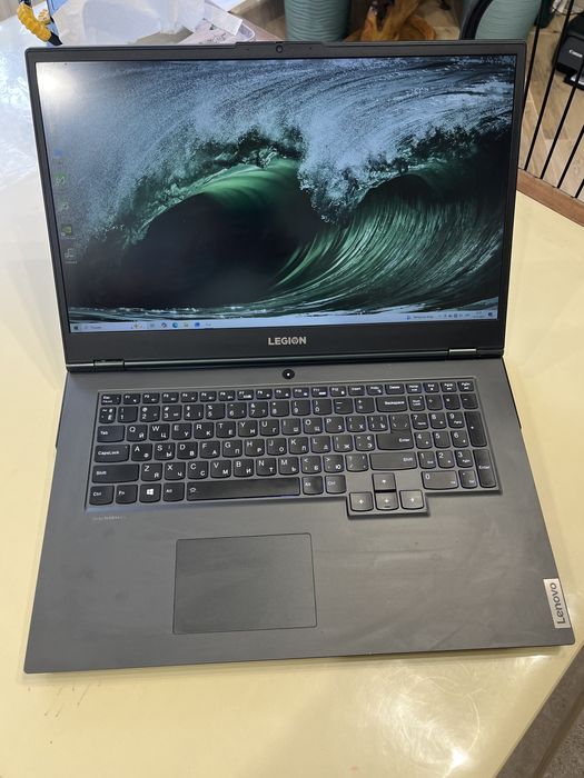 Legion 17.3 144Hz/I7 10750H