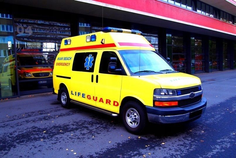 CHEVROLET EXPRESS GMC SAVANA szyba bocznych drzwi przesuwnych prawych boczna 4.3 v6 4.8 5.3 6.0 6.6 v8 sliding door side window right 2003 2004 2005 2006 2007 2008 2009 2010 2011 2012 2013 14 15 16