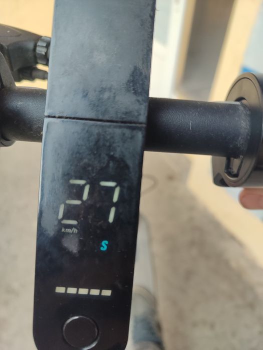 Продам електро самокат Kugoo m365