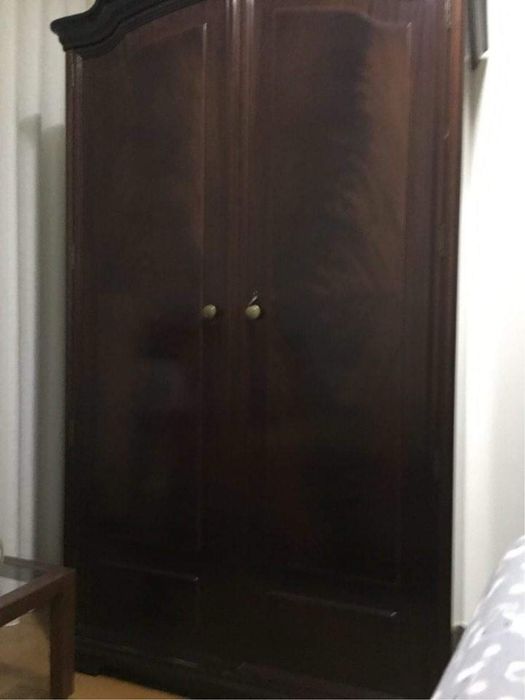 Roupeiro com 2 portas