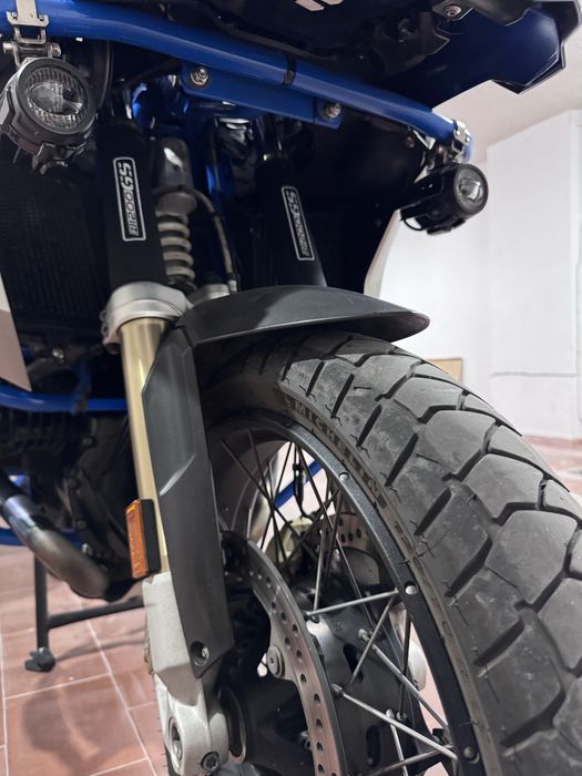 Bmw 1200 GS Rally 2018 (visor TFT cores)