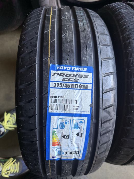 Pneus Novos 225/45/17 Toyo super preco