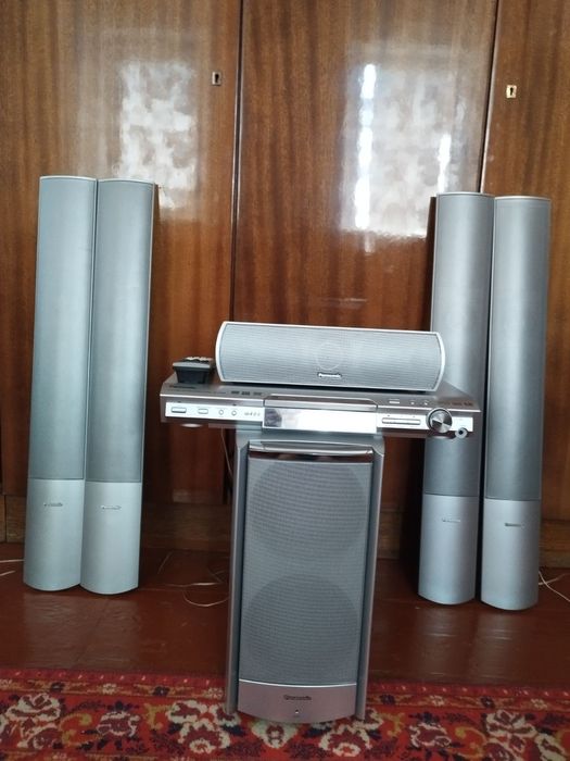 Продам домашний кинотеатр Panasonic SA-HT885