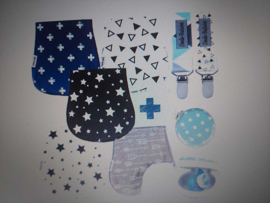 Zestaw pieluszek do odbijania plus zawieszki do smoczka