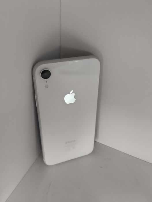 Смартфон IPhone Xr 64GB