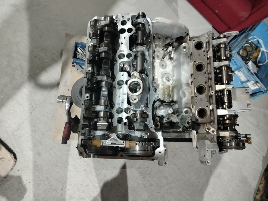 Kompletny dól silnik 4.4B. S63B44B BMW x5m x6m