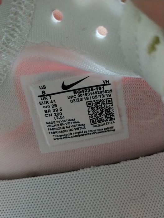 Кросівки NIKE renew