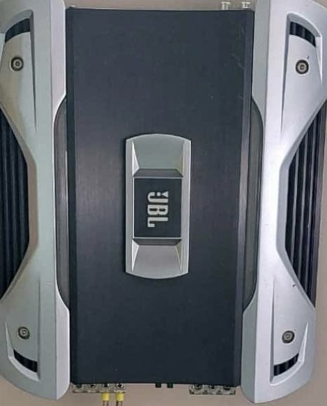 Subwoofer i Wzmacniacz JBL