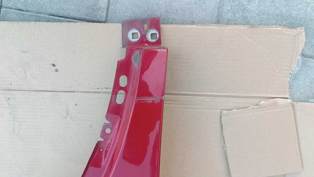 Błotnik prawy przód Jaguar E-pace 2018