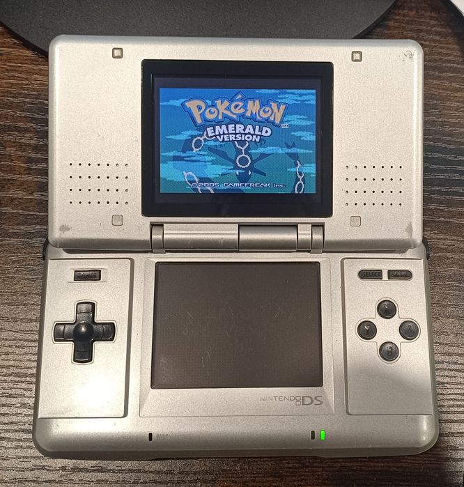 Nintendo DS Tank FaT com DS pico