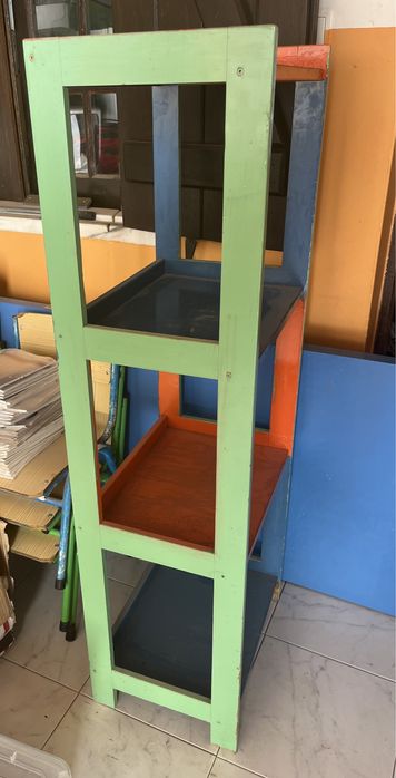 Estante para crianças