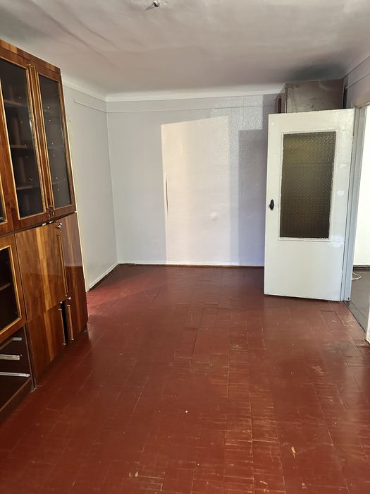 Світла двокімнатна квартира.