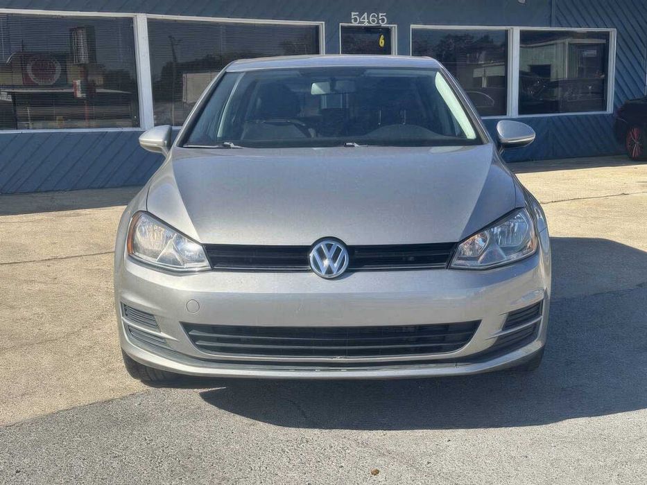 Volkswagen Golf S      2015