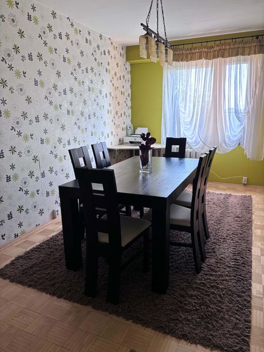 Przestronne M4 61 m² z balkonem w centrum Brzezin!