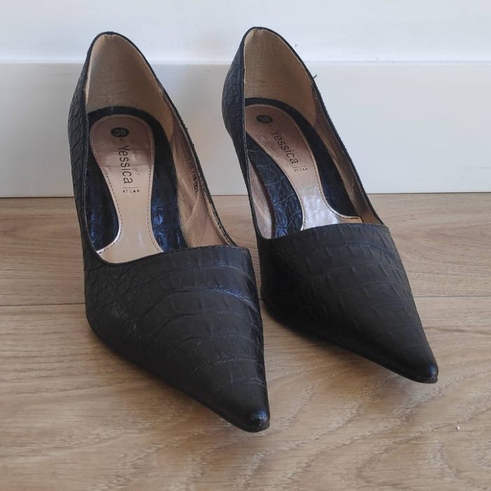 Sapatos pretos de bico fino - YESSICA, tam 38