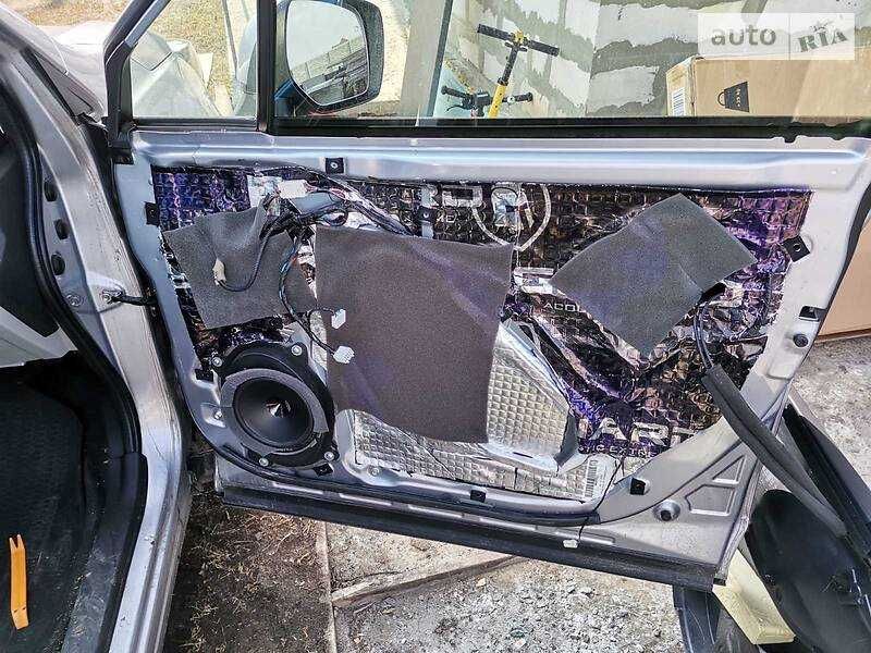 Subaru Forester 2016 рік