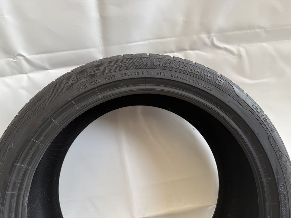 235/40/18 Uniroyal RainSport 3 91Y 2016R (124)