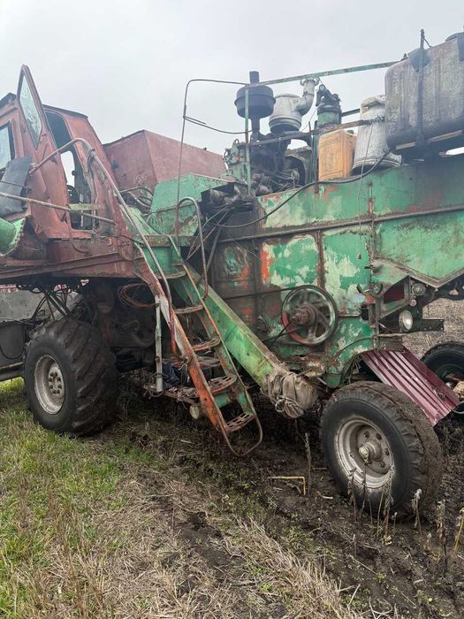 Продам Комбайн Нива СК-5М