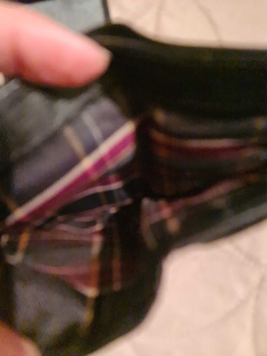 Carteira para homem, em castanho escuro, diversos compartimentos