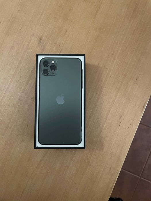 Iphone 11 Pro Max 64GB em cor midnight