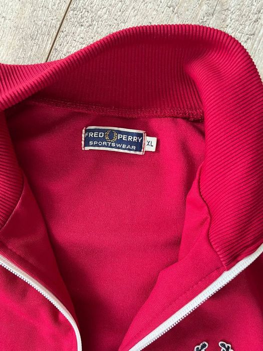 Олімпійка Fred Perry