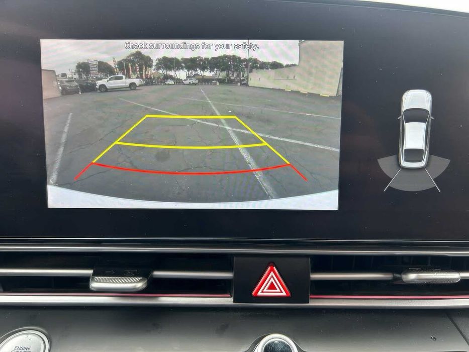 Hyundai Elantra Hyb Limited      2019