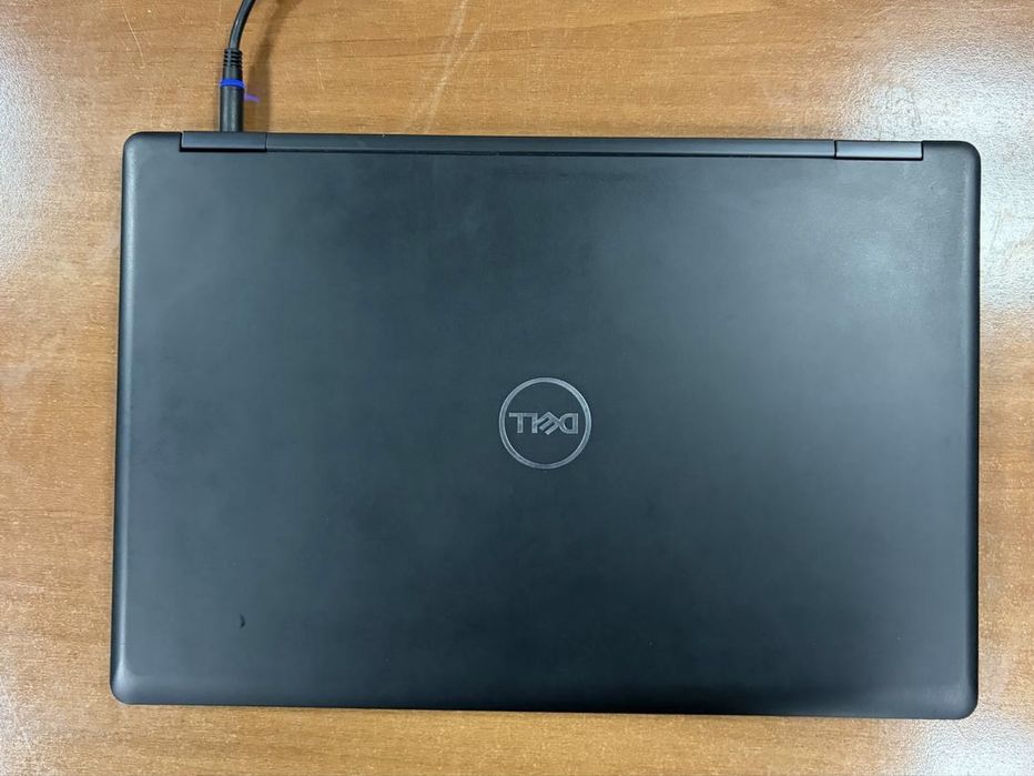 13. Latitude 5590 I7-8650U 32gb SSD m2 512  4 штуки