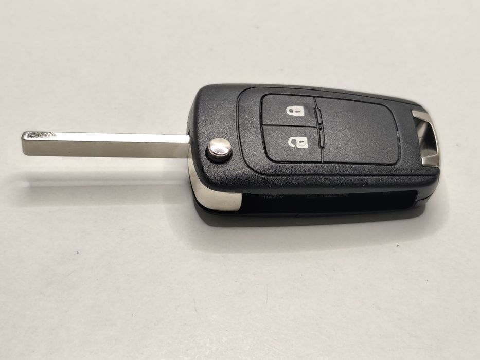 Carcaça Chave Comando Retrátil Opel Astra J Insignia Meriva Mokka Corsa E Adam Zafira C 2 Botões Lâmina Novo