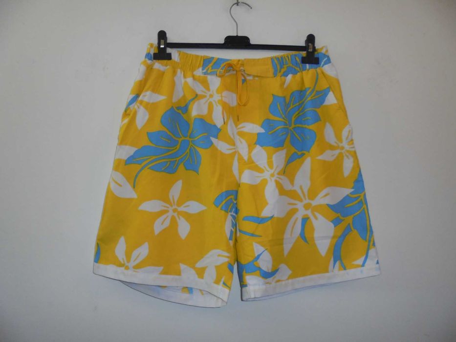 Bermudas de homem com cores alegres