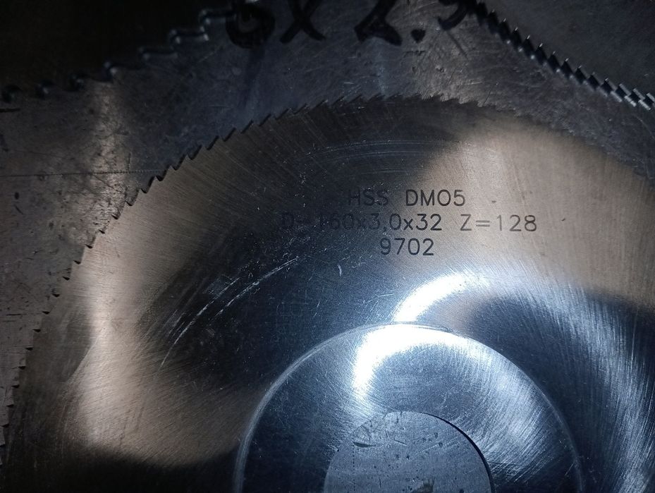 Frez tarczowy piłkowy globus 160x1, 160x2, 160x3