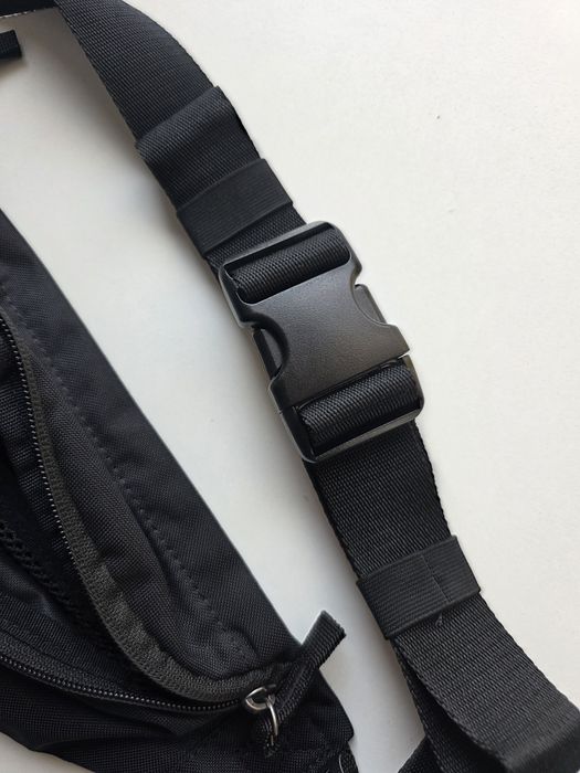 nike saszetka biodrówka pas torebka sportowa nerka