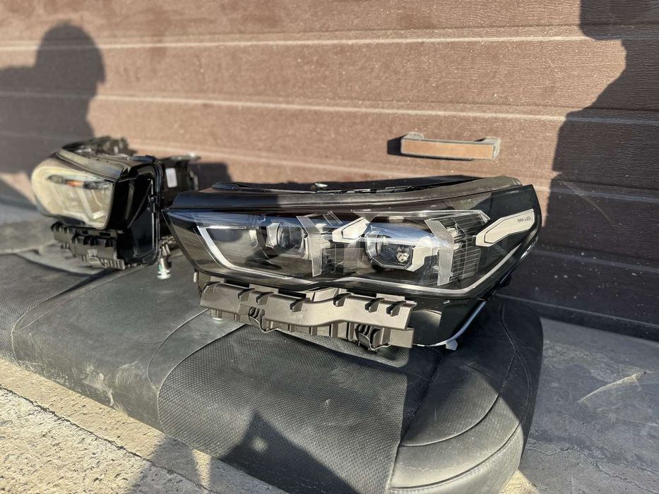 Фари передні на BMW 5 восьме покоління G60 G61 G68 24-26 року