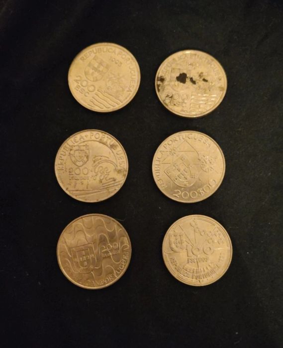 Lote de Moedas Antigas Escudos – Comemorativas, Bimetais e Estrangeiras