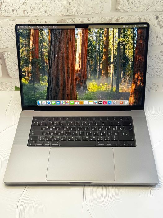 MacBook Pro A2485 (16, 2021) M1 Pro/16/512Gb/АКБ 80%/Магазин/Гарантія!