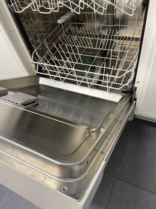 Máquina lavar Louça64739084978947123