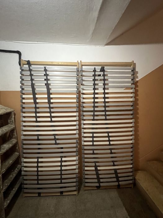 2 estrados IKEA