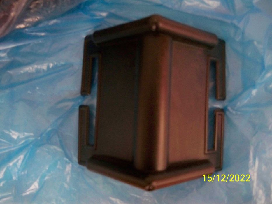 Nowe kątowniki zabezpieczające ładunek