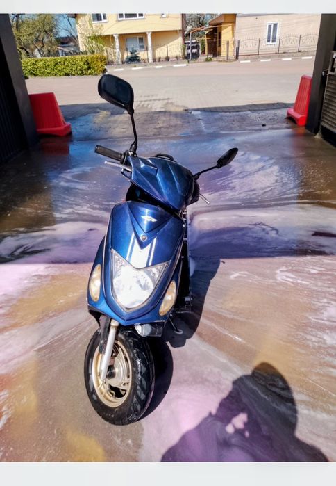 Продам скутер 2019 .