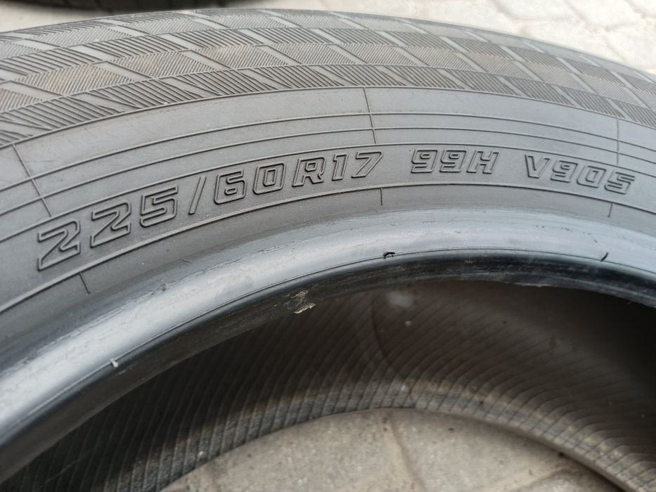 225/60 R17 Yokohama шини колеса резина