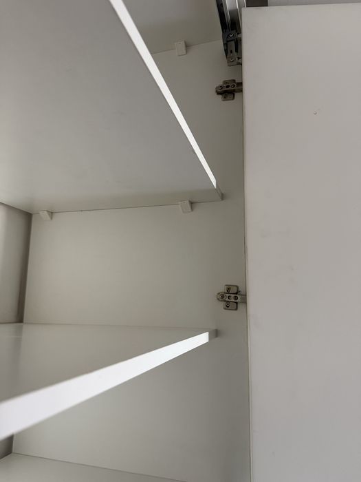 Szafa biała 215x250x52 – składane drzwi, 4 szuflady – odbiór do 30.09