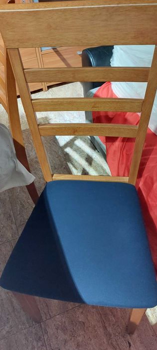 Mesa com cadeiras
