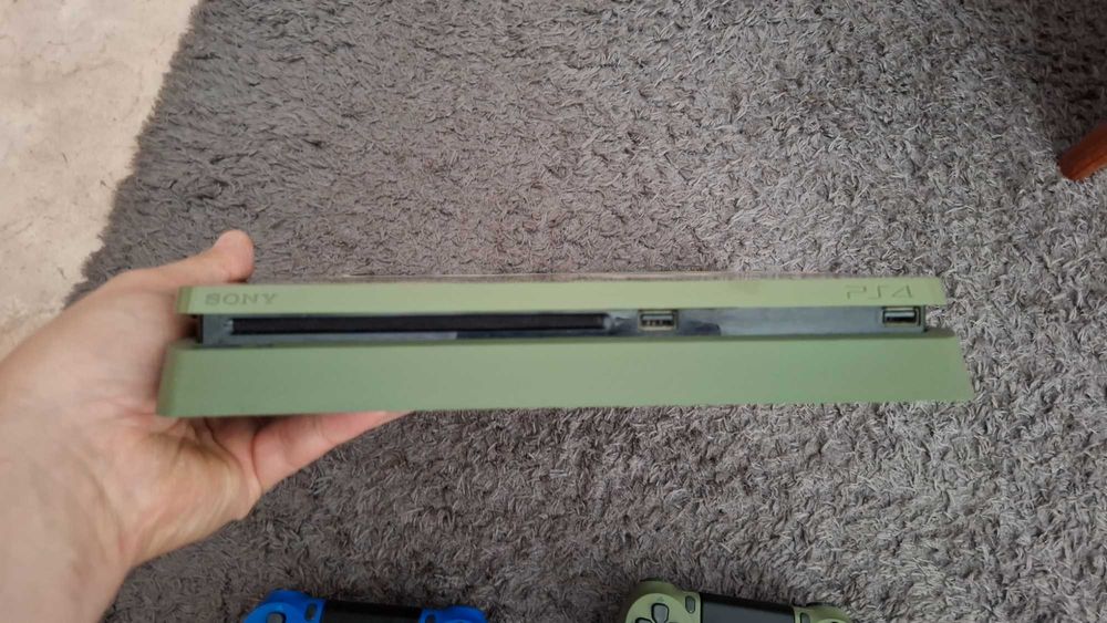 Ps4 camuflagem verde slim 1TB