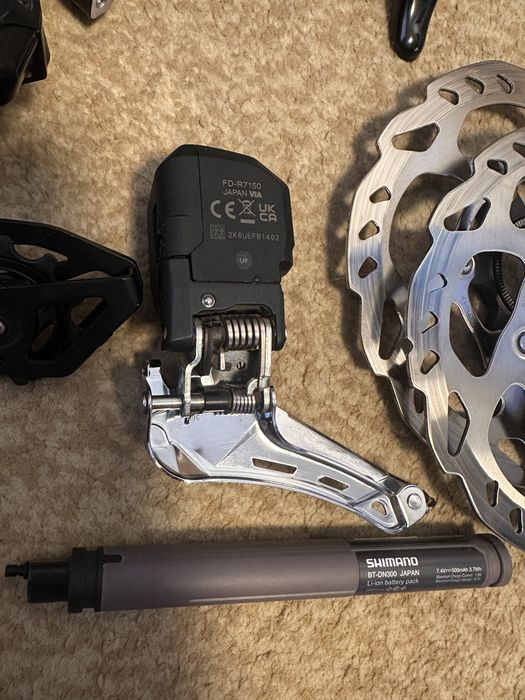 Групсет Shimano 105 Di2 R7170 2x12s,дуалы,батарея, передний/задний переключатель R7150