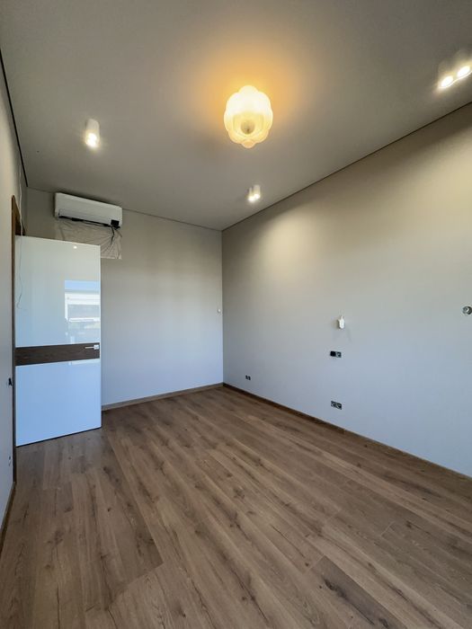 продам дом, участок 15 сот, новый ремонт в Новоолександровке