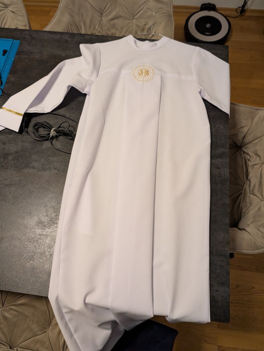 Alba do komuni strój