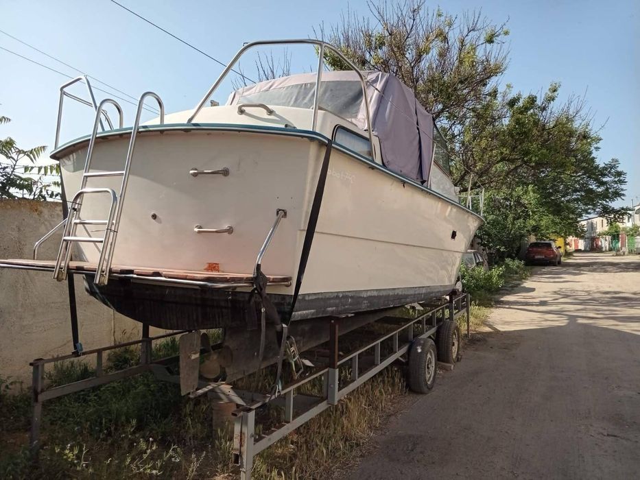 Каютный катер Krabat 740 Шведская легенда.