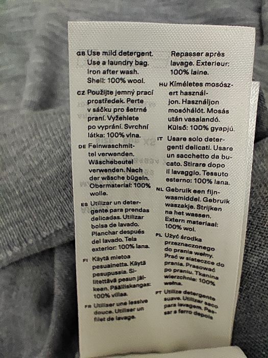 Sweter Arket XS merino wool